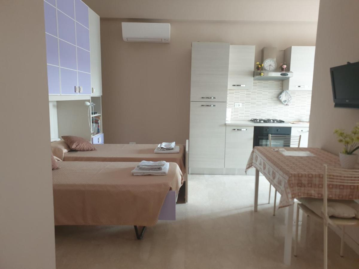 A "Casa Inn-Centro" Monolocale 卡塔尼亚 外观 照片