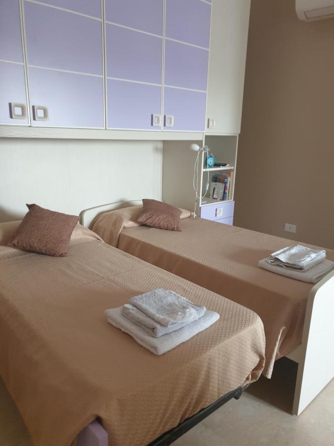 A "Casa Inn-Centro" Monolocale 卡塔尼亚 外观 照片