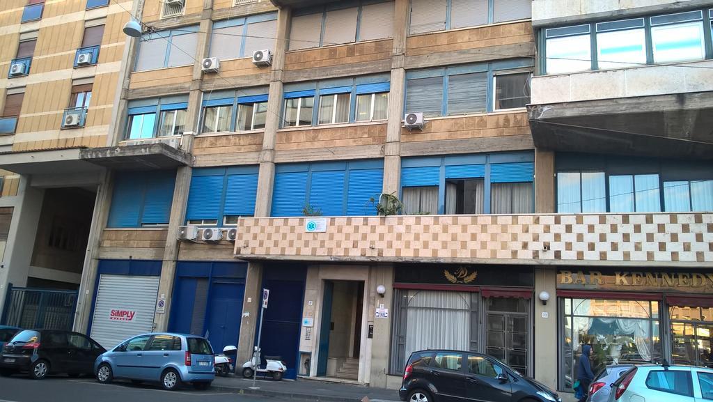 A "Casa Inn-Centro" Monolocale 卡塔尼亚 外观 照片